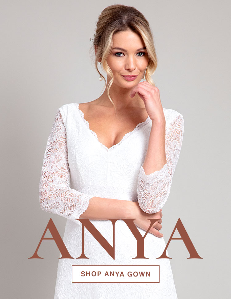Anya Lace Wedding Gown Ivory