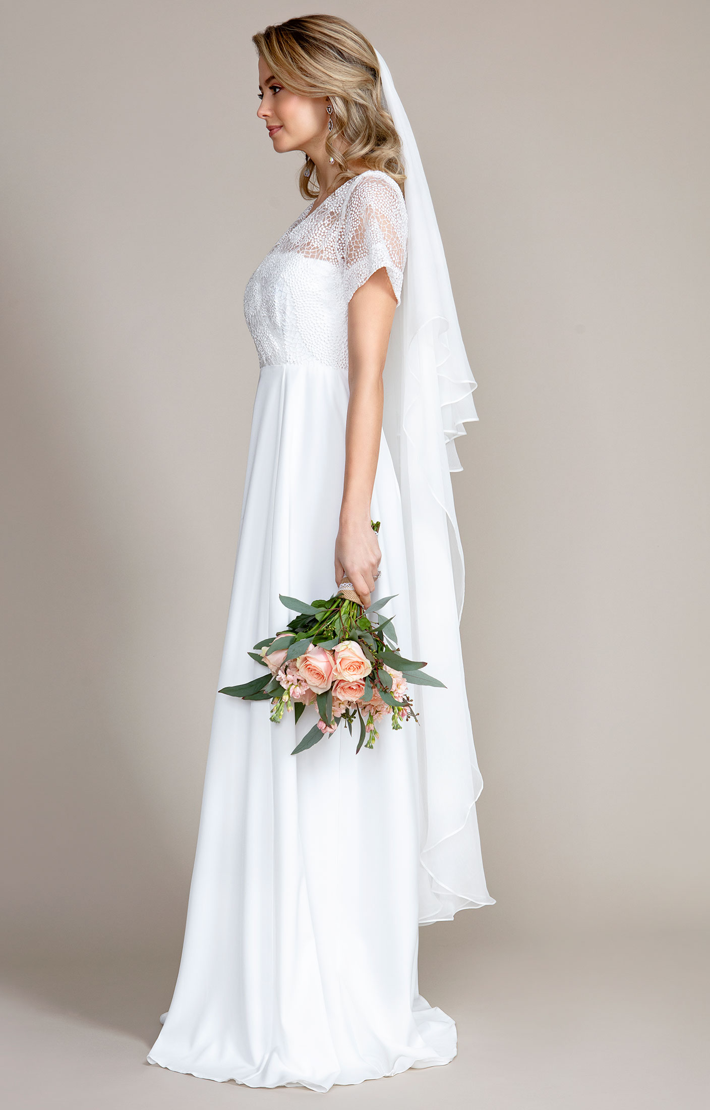 Alie Street Silk Wedding Veil Short (Ivory White)