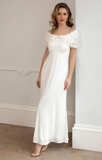Robe cape Juliette longue (Ivoire) by Alie Street
