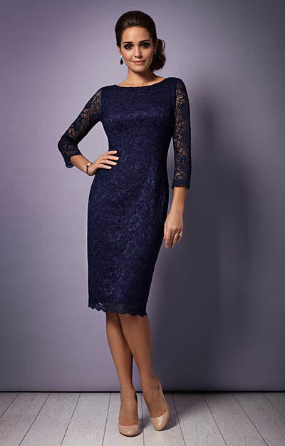 Robe en Dentelle Katherine (Bleu Nuit) by Alie Street