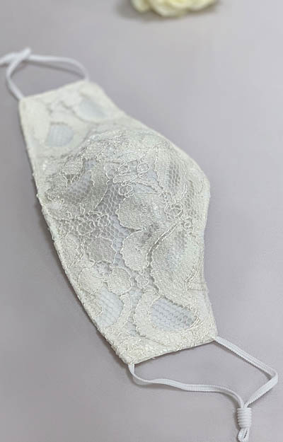 Alaska Bridal Face Mask & Bag (Ivory) by Tiffany Rose