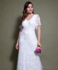 Robe longue en dentelle Evelyn (Ivoire) by Alie Street