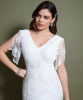 Robe longue en dentelle Evelyn (Ivoire) by Alie Street