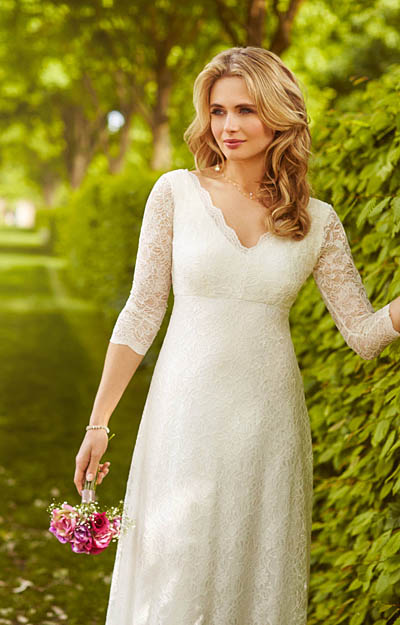 Anya Lace Wedding Gown Ivory by Alie Street