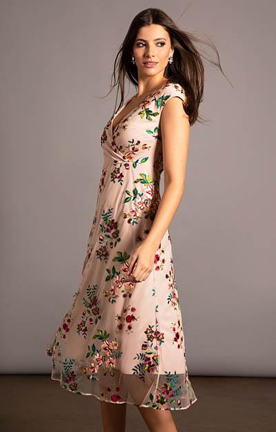 Robe Grace Midi Fleurs de Bonheur by Alie Street