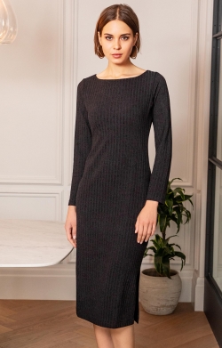Noelle Rib Knit Jumper Dress (Black)